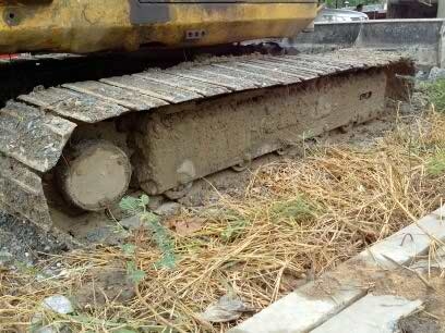 ขายโคมัสซุ PC 40-6 ราคา 250,000 บาท เจ้าของขายเอง ราคาต่อรองได้