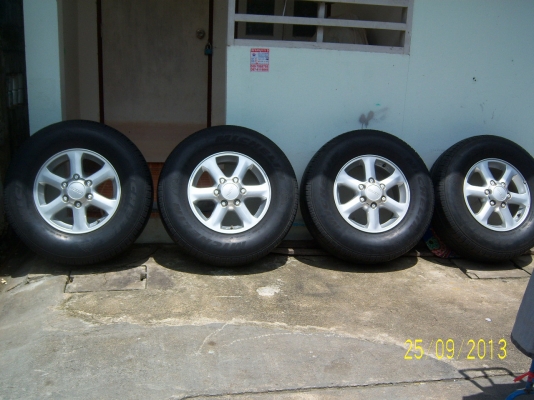 แม็กอีซูซุ ขอบ 16 พร้อมยาง 265 70 16 ปี11