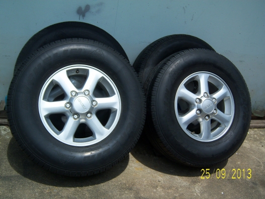 แม็กอีซูซุ ขอบ 16 พร้อมยาง 265 70 16 ปี11