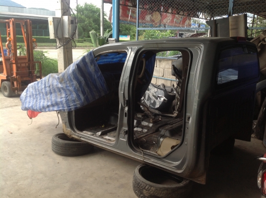 โครงหัวเก๋ง Nissan Navara