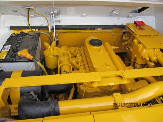 ขายรถตัก MITSUBISHI WS 200