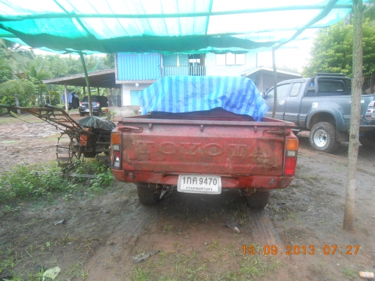 ขายกระบะ 4 ประตู toyota rn40