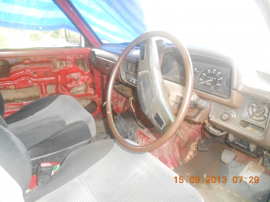 ขายกระบะ 4 ประตู toyota rn40