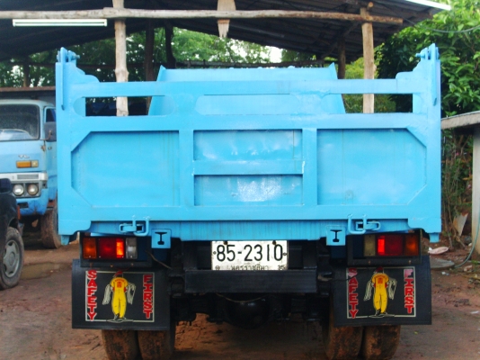 ขายรถบรรทุก 6 ล้อดั๊ม