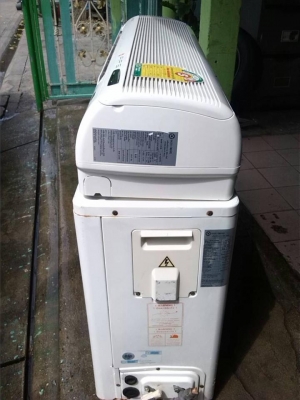 **** ขายแอร์ SAIJO DENKI 13000 BTU ตัวTop สภาพสวย ****