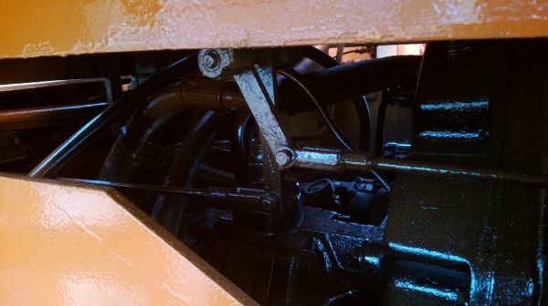 ขายรถตัก ล้อยาง รุ่นยอดนิยม  jh-30 B