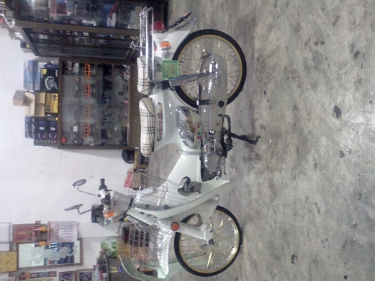 c70 สีขาวสวยๆๆครับ มีทะเบียนพร้อมโอน