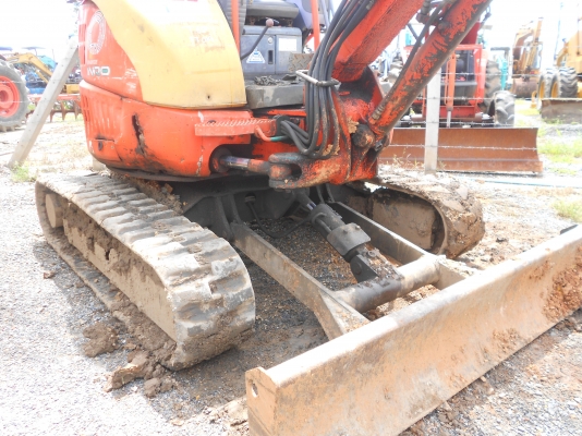 ขายรถแบคโฮ KOMATSU PC35MR-1 ขายรถแบคโฮ KOMATSU PC35MR-1