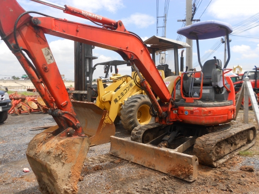 ขายรถแบคโฮ KOMATSU PC35MR-1