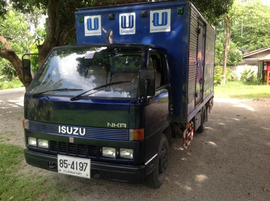ขาย 6 ล้อ NKR ตู้แห้ง ขาย 6 ล้อ NKR ตู้แห้ง
