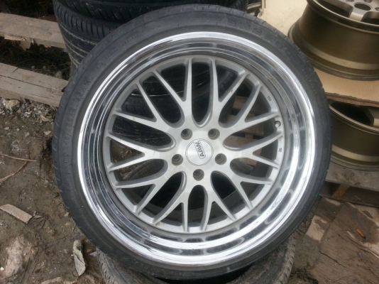 แม็กขอบ20 ขอบเลส  พร้อมยาง 245 35 20 ปี12