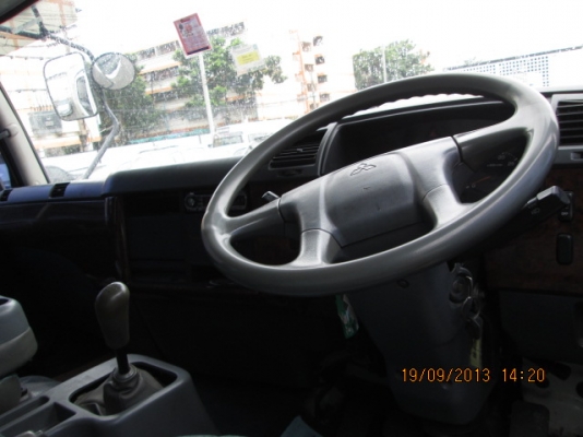 MITSUBISHI FUSO ตู้บรรทุก 10 บาน