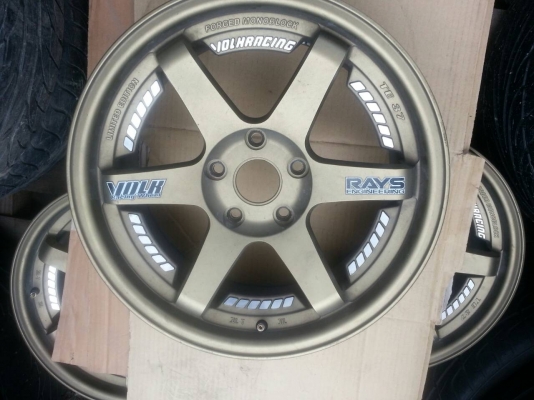 แม็ก TE37 ขอบ17 สวยๆ 1ชุด