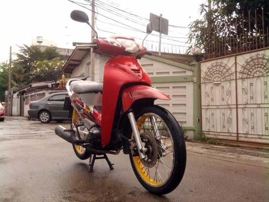 ขออนุญาติขาย HONDA WAVE 125R U-Box มือเดียว รุ่นกุญแจใหญ่ 2 ชั้น