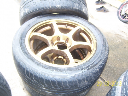 แม็กRCII ขอบ 20 พร้อมยาง 265 50 20 ปี 10 6รู139 กว้าง 8.5