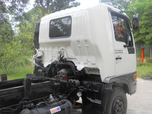 ขายรถ hino สภาพเอี่ยม กะบะสามมิตรแท้
