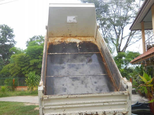 ขายรถ hino สภาพเอี่ยม กะบะสามมิตรแท้
