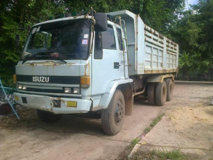 ขายรถบรรทุกสิบล้อดั๊มพ์ Isuzu rocky 175 แรง ช่วงล่างใหญ่200 เบรกจิฟฟี่