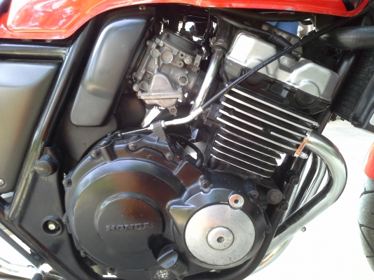 Honda Cb400cc.