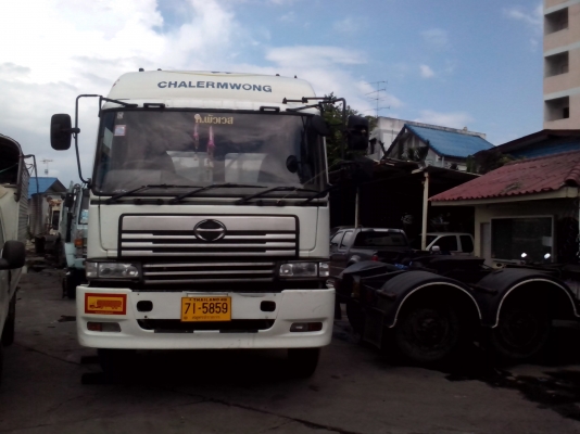 ขายรถหัวลากเครื่อง260แรงพร้อมใช้งาน