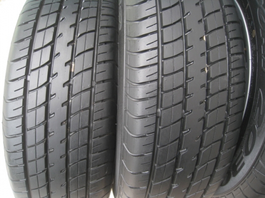 ขายล้อแม็ก Toyota vios ป้ายแดง 15"x5.5" et45 4รู100 + ยางปี13 สนใจติดต่อเล็กคลองสามครับ (081-3747940)