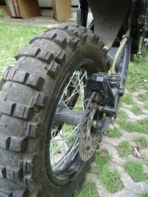 ขายมอไซต์ GPX 125 MODEL : LJR 125 สภาพดี ไม่ค่อยได้ใช้ มีอินวอยซ์ และมีใบซื้อขายราคา 16,000.-