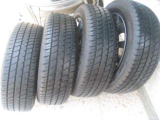 ขายล้อแม็ก Toyota vios 12 ก้าน 15"x5.5" et45 4รู100 +ยางปี1112  สนใจติดต่อเล็กคลองสามครับ (081-3747940)