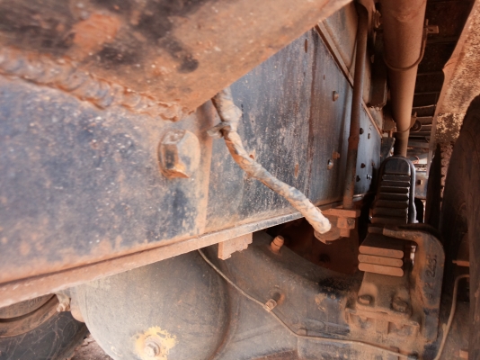 ขาย 10ล้อ2เพลาดั้ม นางฟ้าแท้ 195 Isuzu rocky fvz32mzp r เครื่งเดิม6he1 เกียร์zf ช่วงล่างสวย คัสซีสวยมากไม่มีผุไม่มีบวม ยางสวย10เส้น กระบะดั้มเนียม สภาพสวย หัวบางเดิม ภายในสวยคอนโซลครบ แอร์ พาวเวอร์ ทริฟฟี่ ซื้อไปไม่ต้องทำไร ใช้งานได้เลยครับ พร้อมใช้ พร้อม