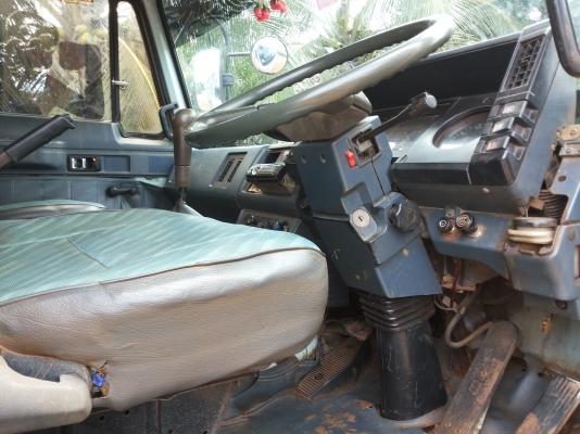 ขาย 10ล้อ2เพลาดั้ม นางฟ้าแท้ 195 Isuzu rocky fvz32mzp r เครื่งเดิม6he1 เกียร์zf ช่วงล่างสวย คัสซีสวยมากไม่มีผุไม่มีบวม ยางสวย10เส้น กระบะดั้มเนียม สภาพสวย หัวบางเดิม ภายในสวยคอนโซลครบ แอร์ พาวเวอร์ ทริฟฟี่ ซื้อไปไม่ต้องทำไร ใช้งานได้เลยครับ พร้อมใช้ พร้อม