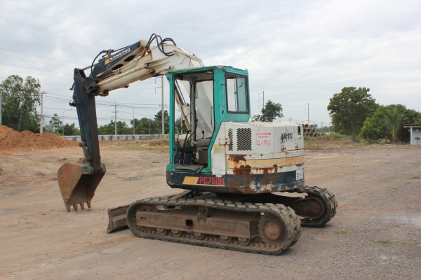 ขายรถแบคโฮ KOMASTU PC75UUเก่าญี่ปุ่นไม่เคยใช้งานในไทย