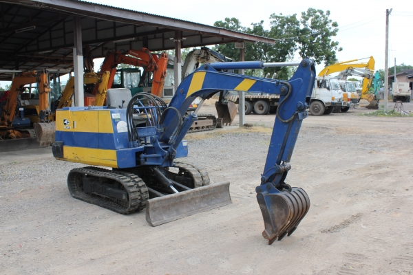 ขายแบคโฮเล็กKUBOTA KH26มือสองญ๊๋ปุ่นสภาพพร้อมใช้ราคาถูก ขายแบคโฮเล็กKUBOTA KH26มือสองญ๊๋ปุ่นสภาพพร้อมใช้ราคาถูก