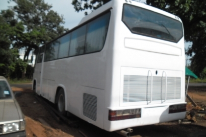 รถบัส ครัชซี เบ๊นซ์