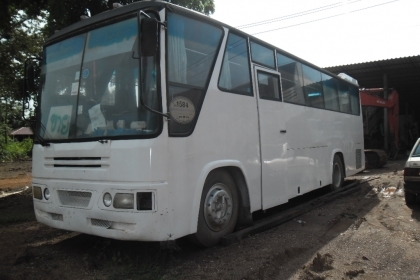 รถบัส ครัชซี เบ๊นซ์