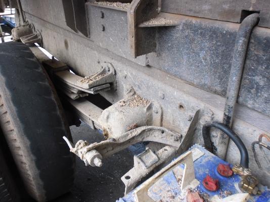 MITSUBISHI  FUSO 175  แรงม้า คัชซี FK 4166EZ- เลขเครื่องยนต์  6D15- 422 สภาพพร้อมใช้งาน ลดสุดๆๆๆ 450000   ด่วนๆ