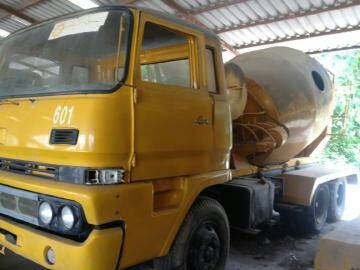 ขายรถ ISUZU โม่ปูน โซ่ 6 คิว  มี 4 คัน ขายยกชุด