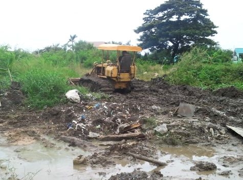 KOMATSU D20-3 KOMATSU D20-3