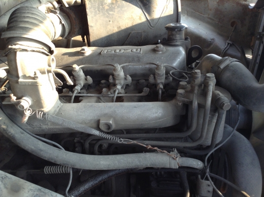 ขาย 10 ล้อหัวยาวเพลาเดียว เครื่อง 6BD1 165 แรงม้าแน่นไม่หลวม เกียร์ร็อคกี้ คัสซีสวยใช้ได้ ช่วงล่าง JCM ยางเต็ม ทะเบียนเต็มพร้อมโอน ราคาต่อรองได้ครับ