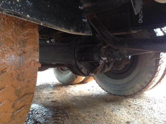 ขาย 10 ล้อหัวยาวเพลาเดียว เครื่อง 6BD1 165 แรงม้าแน่นไม่หลวม เกียร์ร็อคกี้ คัสซีสวยใช้ได้ ช่วงล่าง JCM ยางเต็ม ทะเบียนเต็มพร้อมโอน ราคาต่อรองได้ครับ