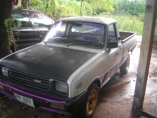 มาสด้าตอนเดียวยางใหม่4เส้นล้อแมก เครื่องแรงเกียร์แน่นวิ่ง120ช่วงล่างเอาอยู่