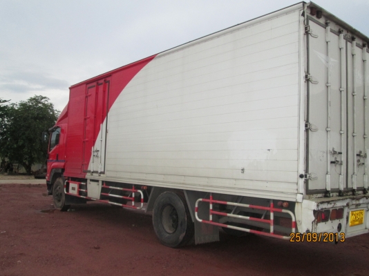 ISUZU-240-7,20เมตร-ตู้3บาน---ซื้อสดลดได้มี3คัน---