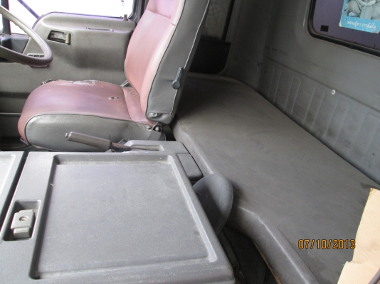 ISUZU-240-7,20เมตร-ตู้3บาน---ซื้อสดลดได้มี3คัน---