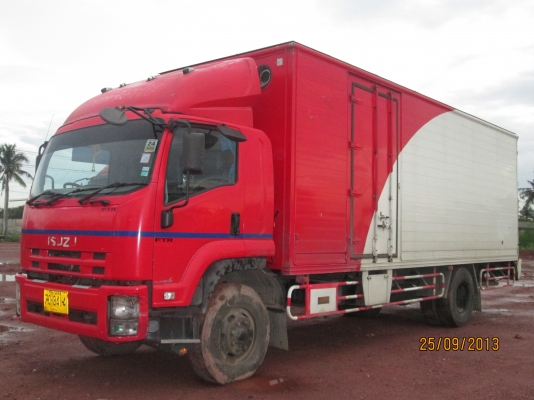 ISUZU-240-7,20เมตร-ตู้3บาน---ซื้อสดลดได้มี3คัน---