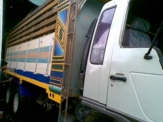 ขาย10ล้อฮีโน่ สิงไฮเทค FM3M 2เพลาดั๊ม มีสโลกลาง เครื่องM10C 240แรงม้า กระจกไฟฟ้า พพวงมาลัยพาวเวอร์ เบรคจิฟฟี่ แผงข้างเนียม ยางดี สภาพพร้อมใช้