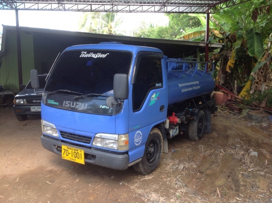 ขายรถ 4 ล้อ NKR สภาพสวย พร้อมใช้งานทันที โทร เอก 081-7633979