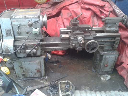 ขายเครื่องกลึง4ฟุต2เพลา มอเตอร์3แรง2สาย ใช้ไฟบ้าน