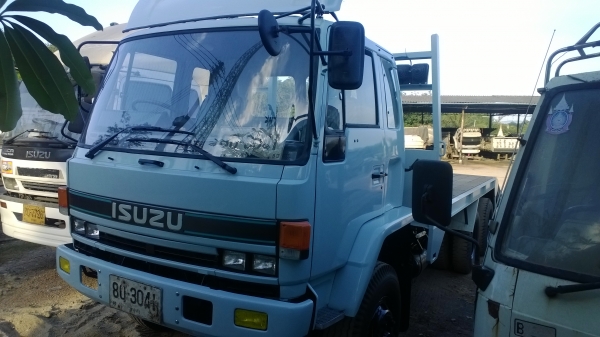 10ล้อ2เพลาท้ายลาด240แรง นางฟ้าแท้ๆ รถสวย เก็บงานใหม่...สวย...