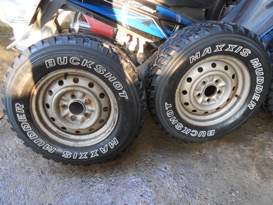 ขายBUCKSHOT พร้อมกะทะล้อ R14 5รู มีรูป