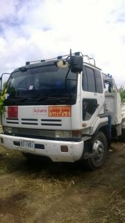 Nissan UD CW41  สิบล้อ 2 เพลา โทร/Line 081-7410515