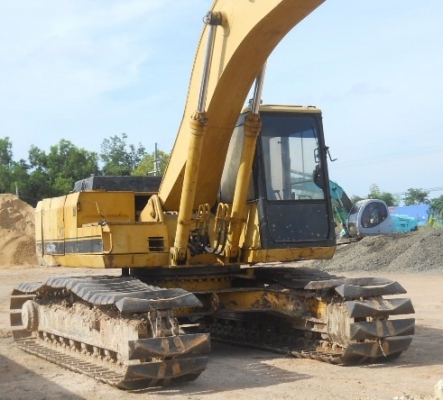 ขายด่วน CAT EL200B พร้อมใช้งาน โซ่/โรลเลอร์/เครื่องแท้