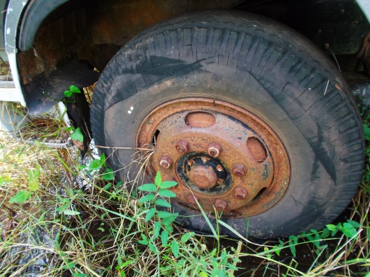 ขายด่วนรถสิบล้อFM1M2เพลารถนํ้าเครือง220แรงไมมีเล่ม